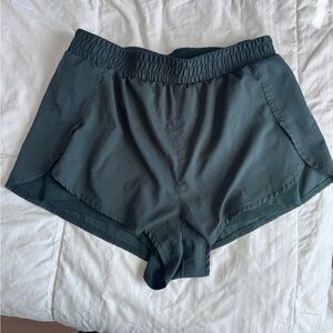 Girlfriend Collective Women's Dark Green Shorts size Small